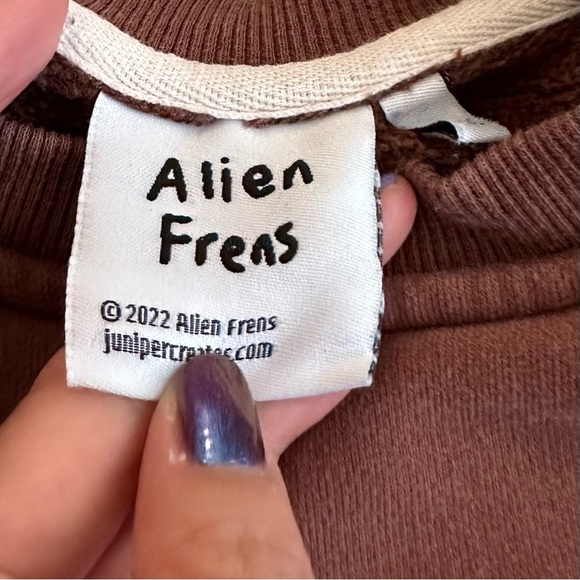 Alien Frens oversized crewneck pullover sweatshirt - Picture 5 of 6